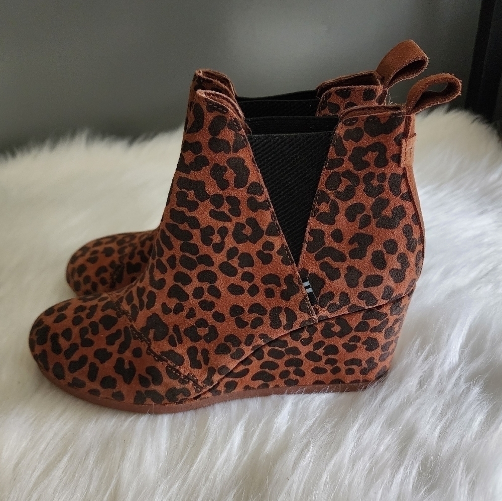 *NWOB* Toms Kelsey Ember Cheetah Ankle Boot - Picture 4 of 8